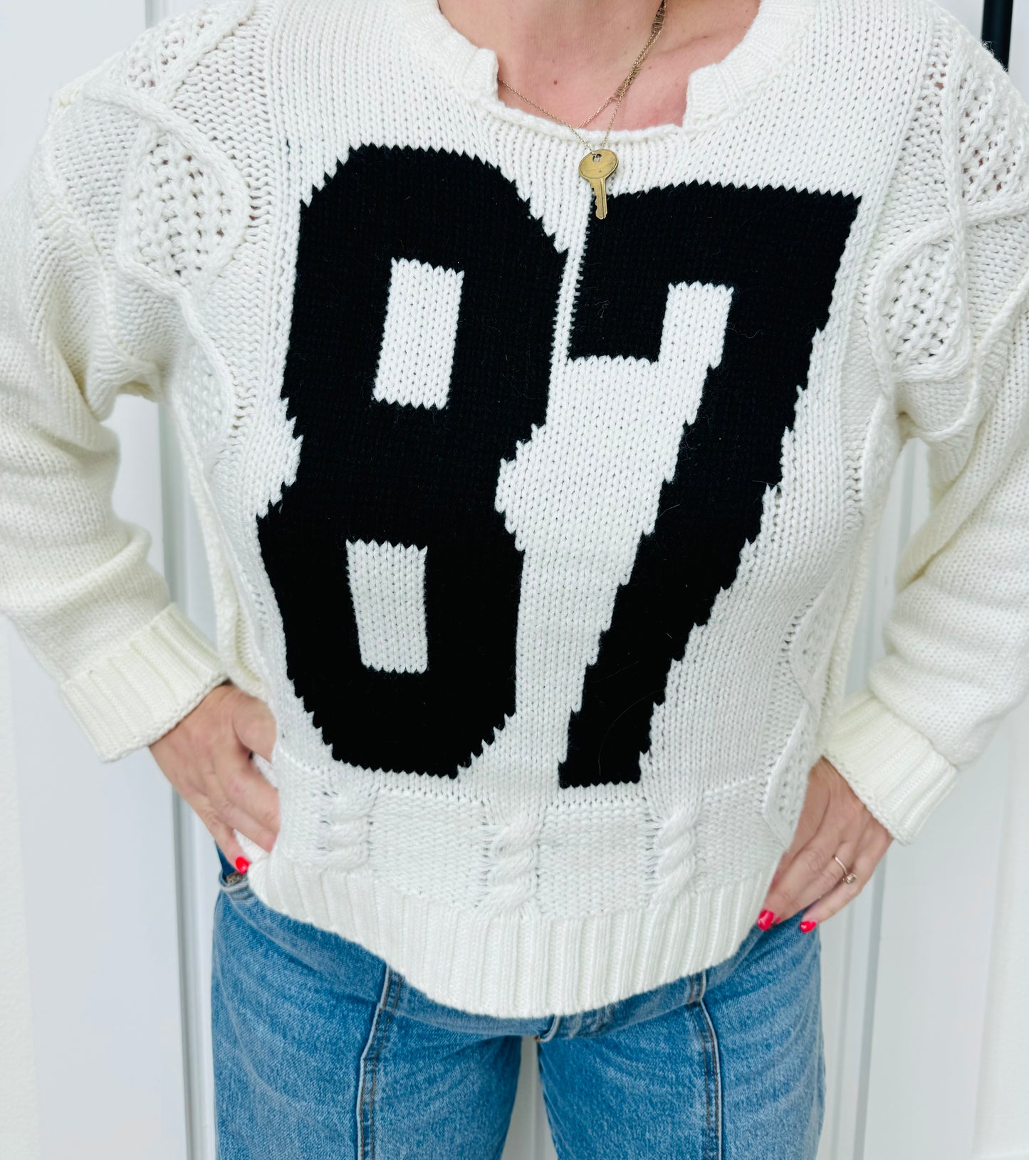 87 Sweater