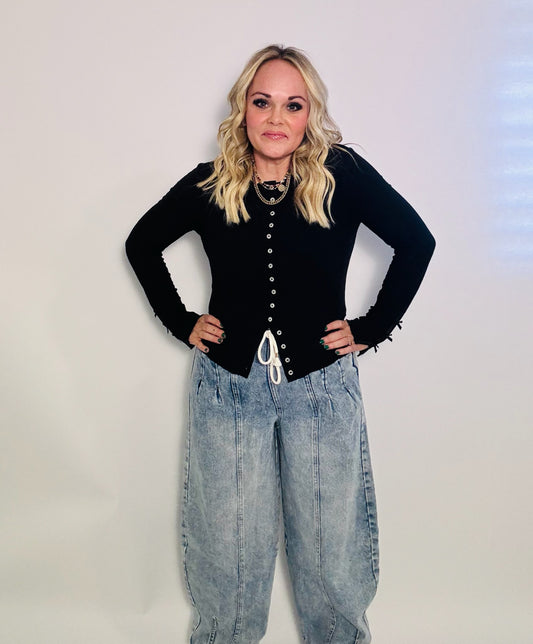 Washed Denim Barrel Leg Jean