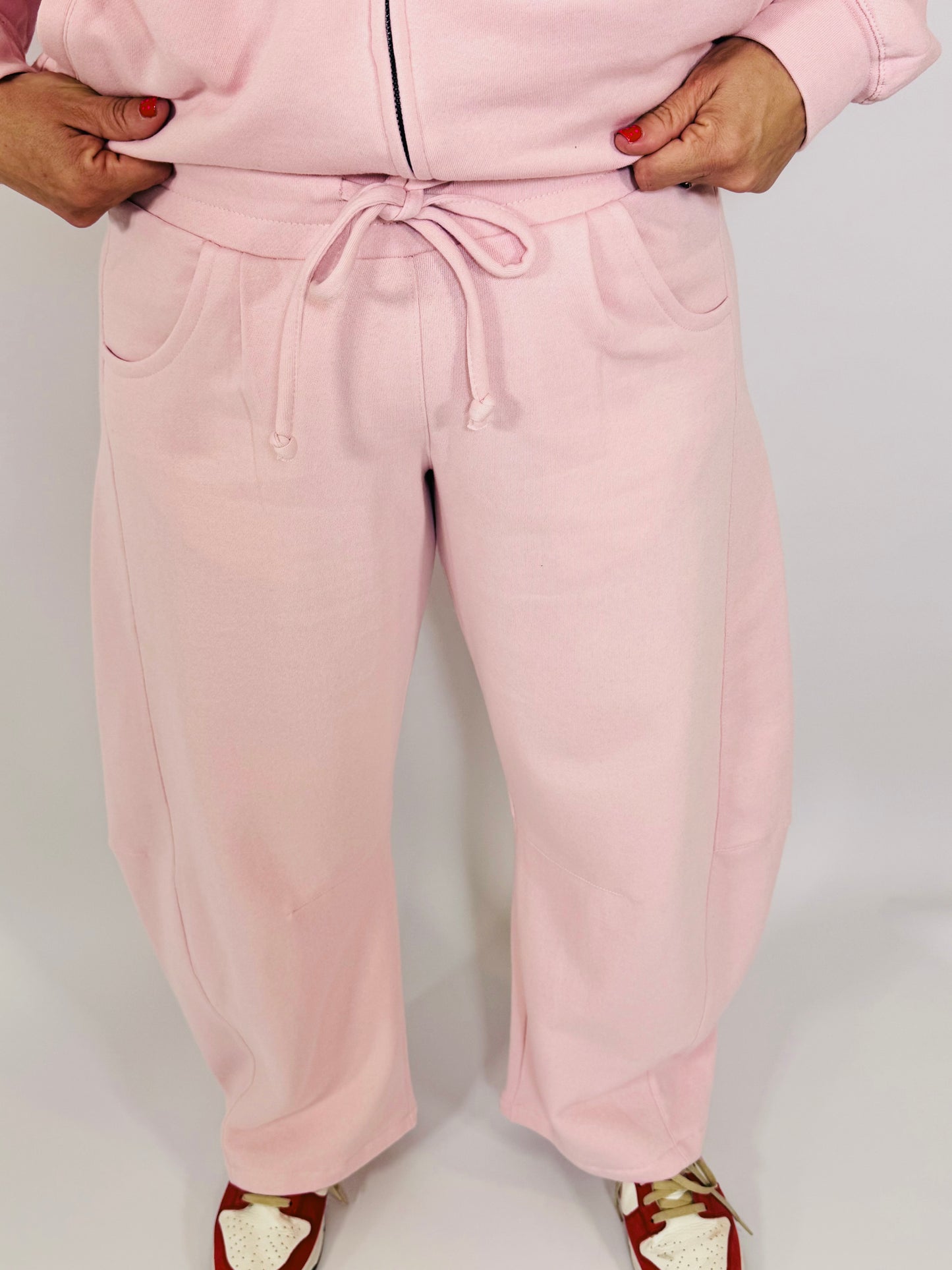 Sweetheart Barrel Sweats (comes in multiple colors)