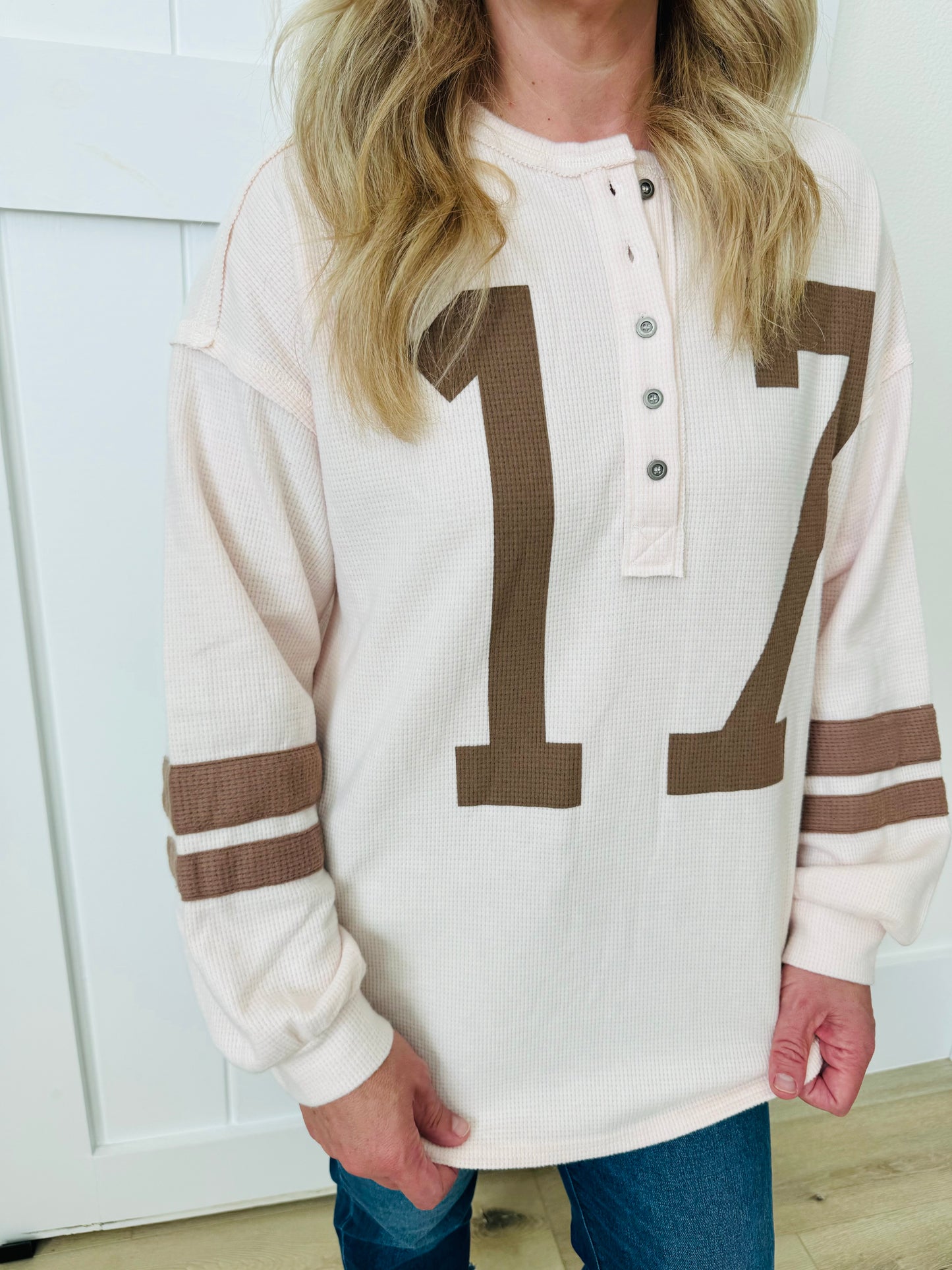 17 Long Sleeve Top
