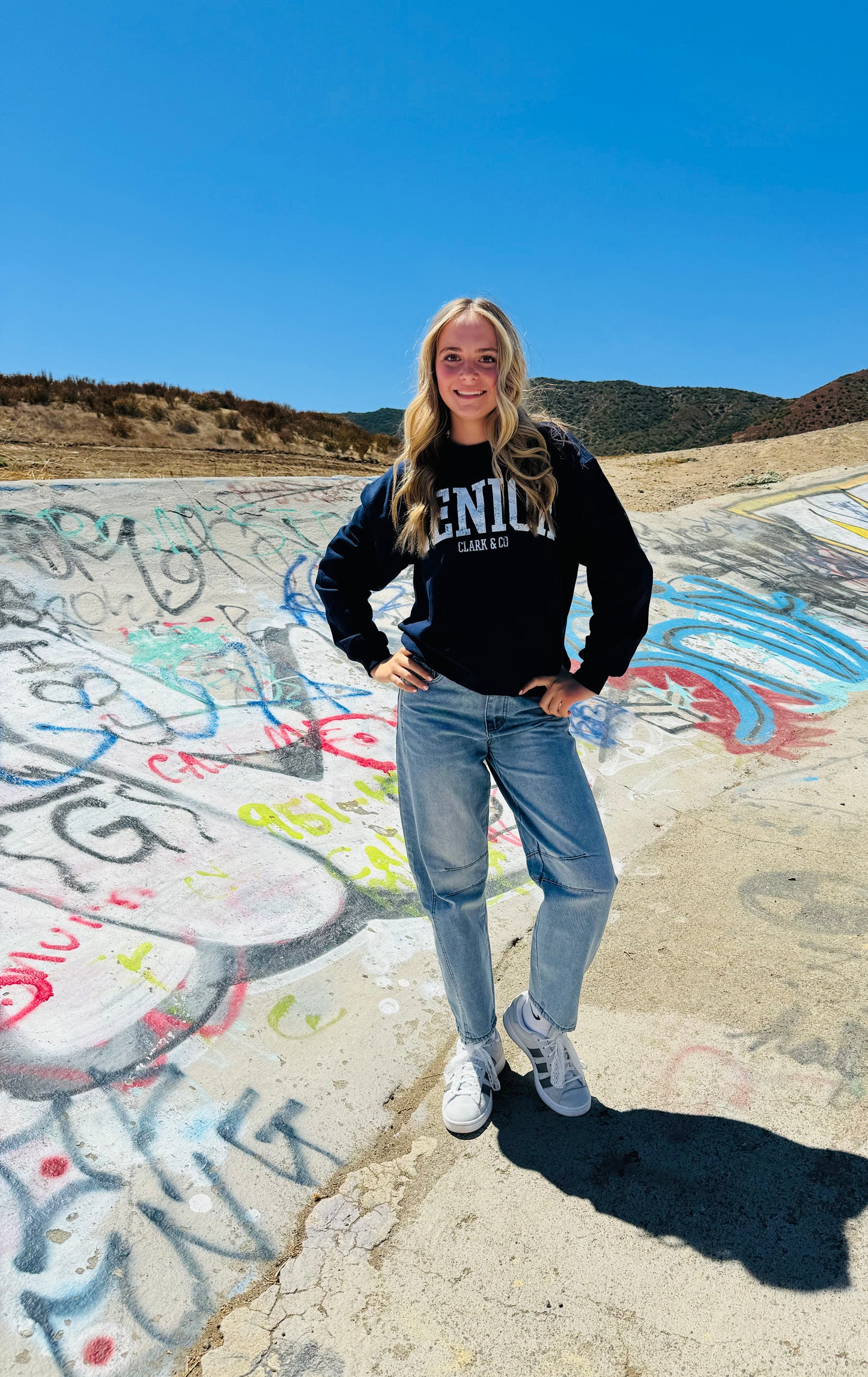 SENIOR crewneck sweatshirt