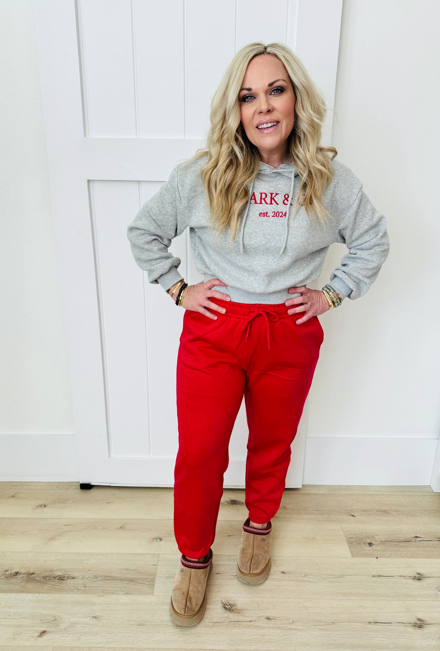 Cropped Fleece Embroidered Hoodie-