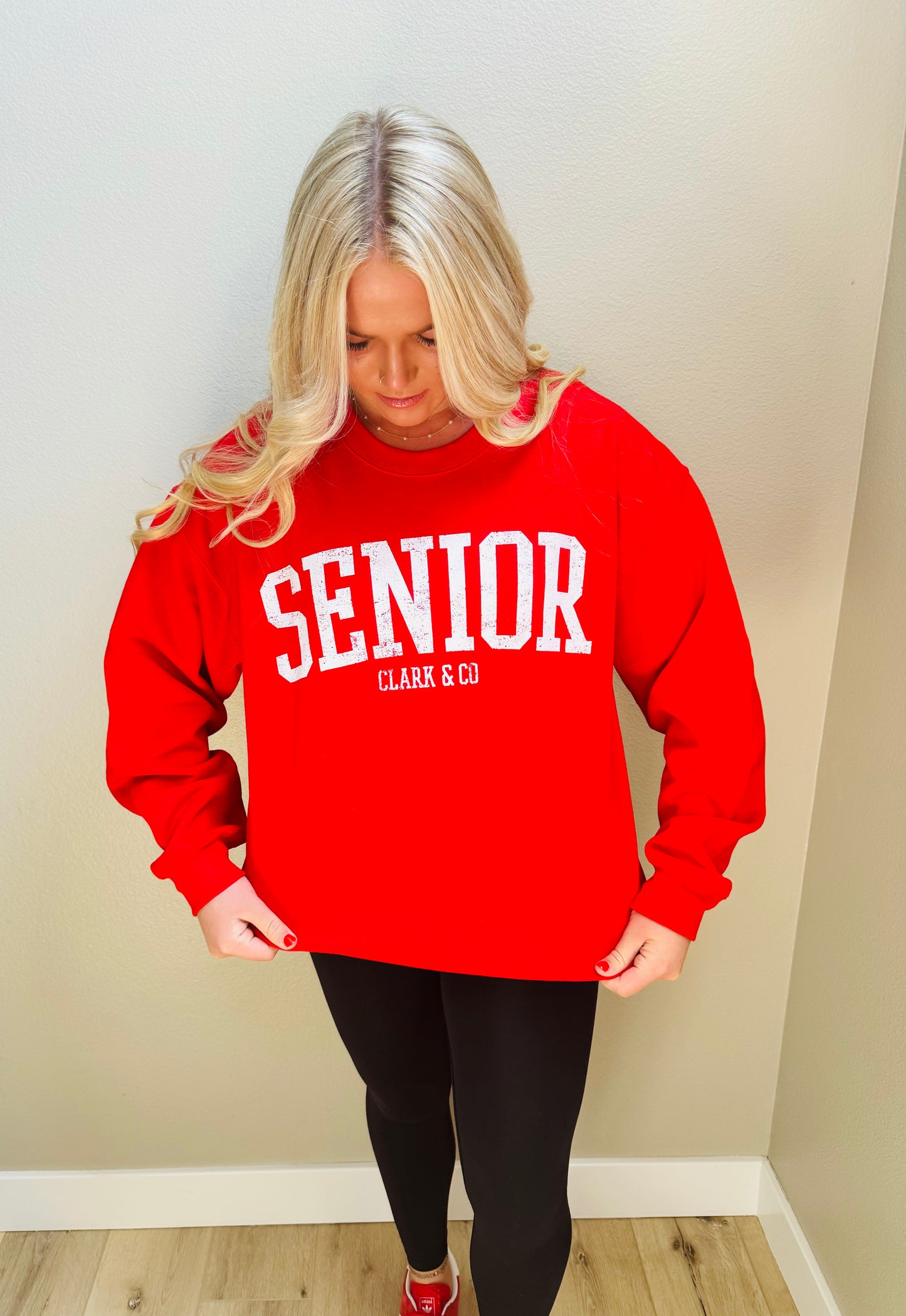 SENIOR crewneck sweatshirt